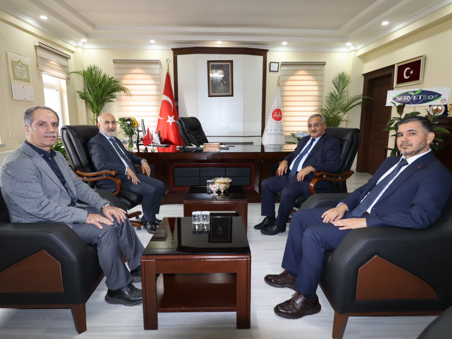 Fakültemiz Yönetiminden Kilis İl Müftüsü Zahit Demirel’e Hayırlı Olsun Ziyareti